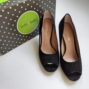 Kelly & Katie Heels Pumps Faux Suede Peep Open Toes Black Size 6.5 M Classic